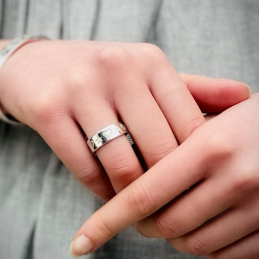 Start Heart Etched Ring